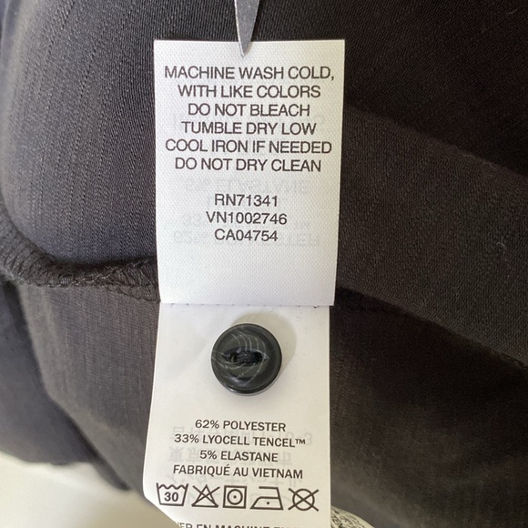 L.L. Bean Camden Hills Tee - Picture 8 of 11